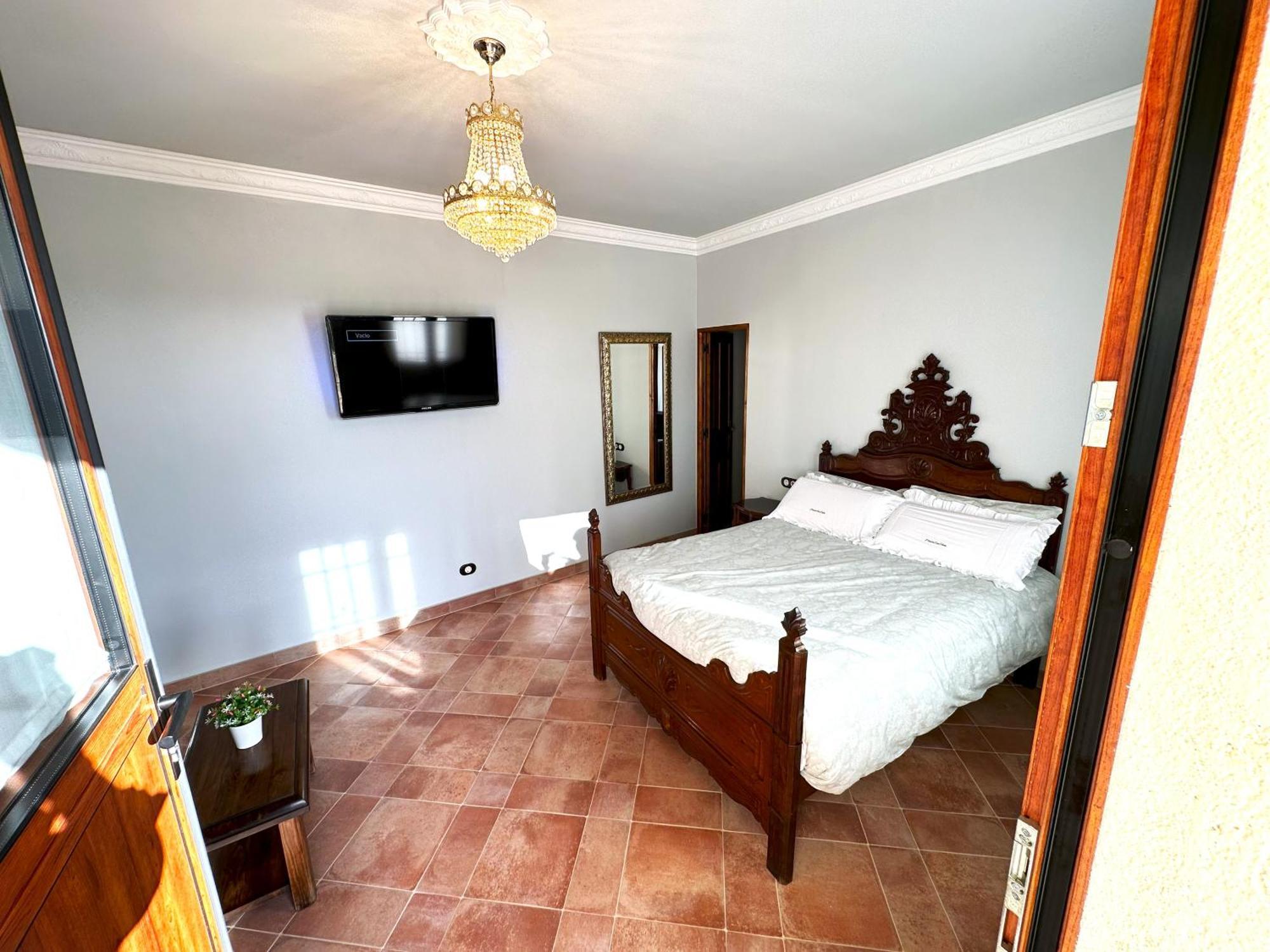 Masia Can Viver - Olive Oil Tourism B&B Bigues I Riells 部屋 写真