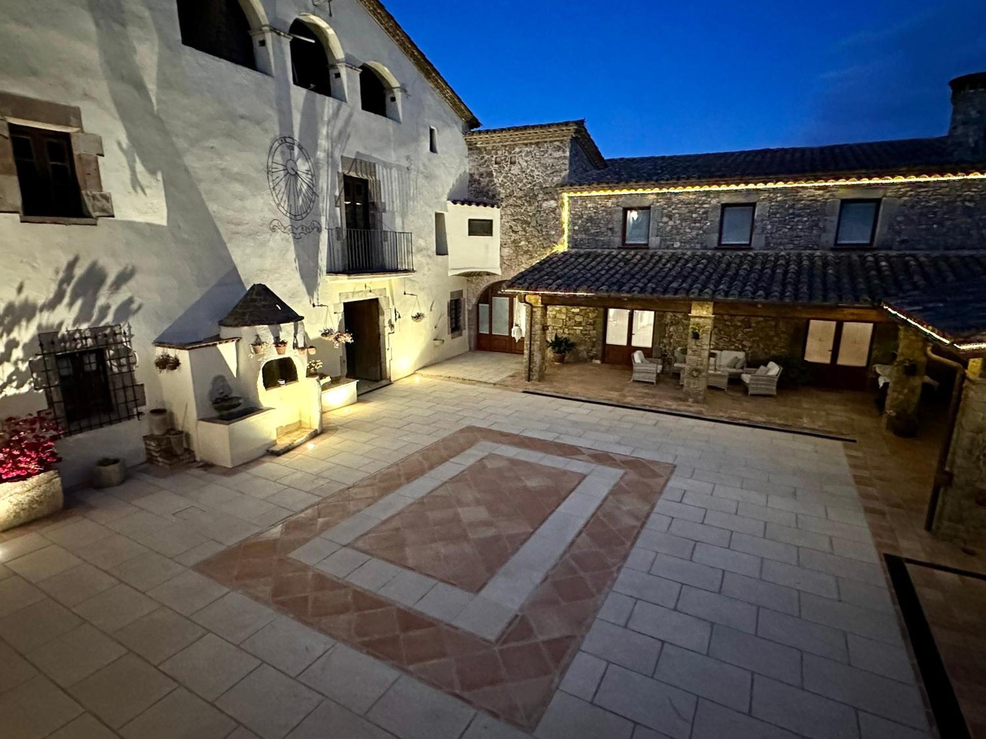 Masia Can Viver - Olive Oil Tourism B&B Bigues I Riells エクステリア 写真