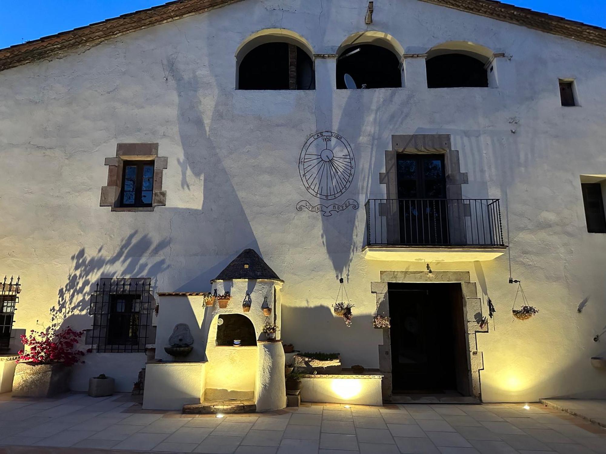 Masia Can Viver - Olive Oil Tourism B&B Bigues I Riells エクステリア 写真