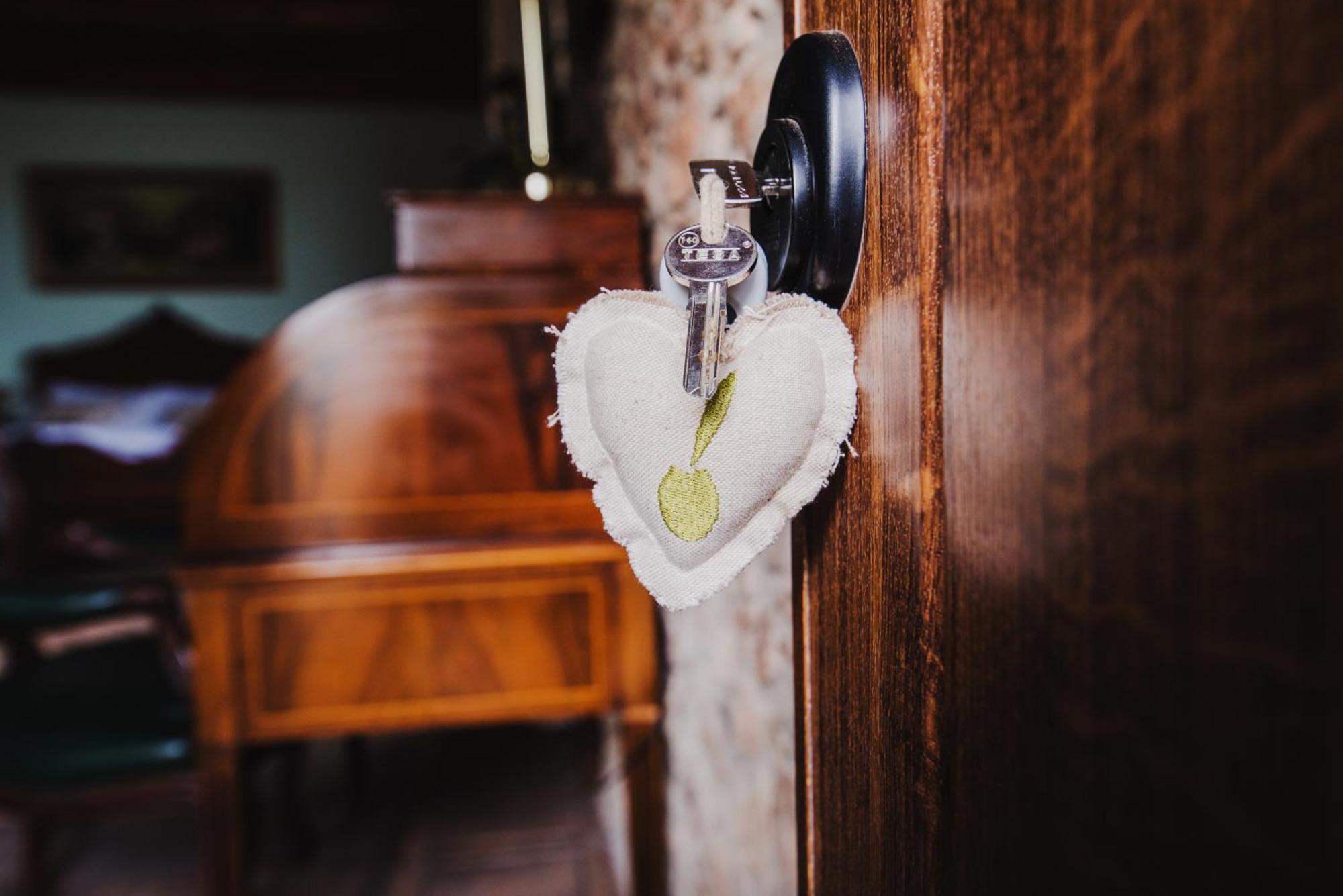 Masia Can Viver - Olive Oil Tourism B&B Bigues I Riells 部屋 写真