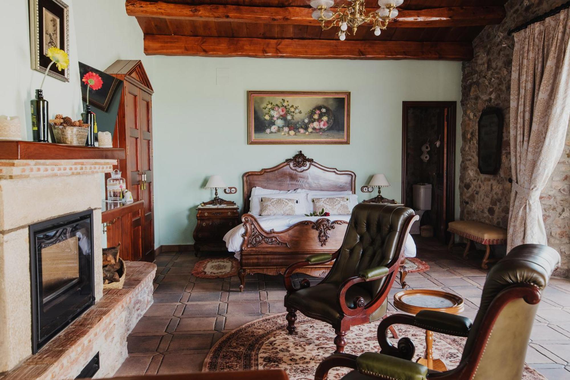 Masia Can Viver - Olive Oil Tourism B&B Bigues I Riells 部屋 写真