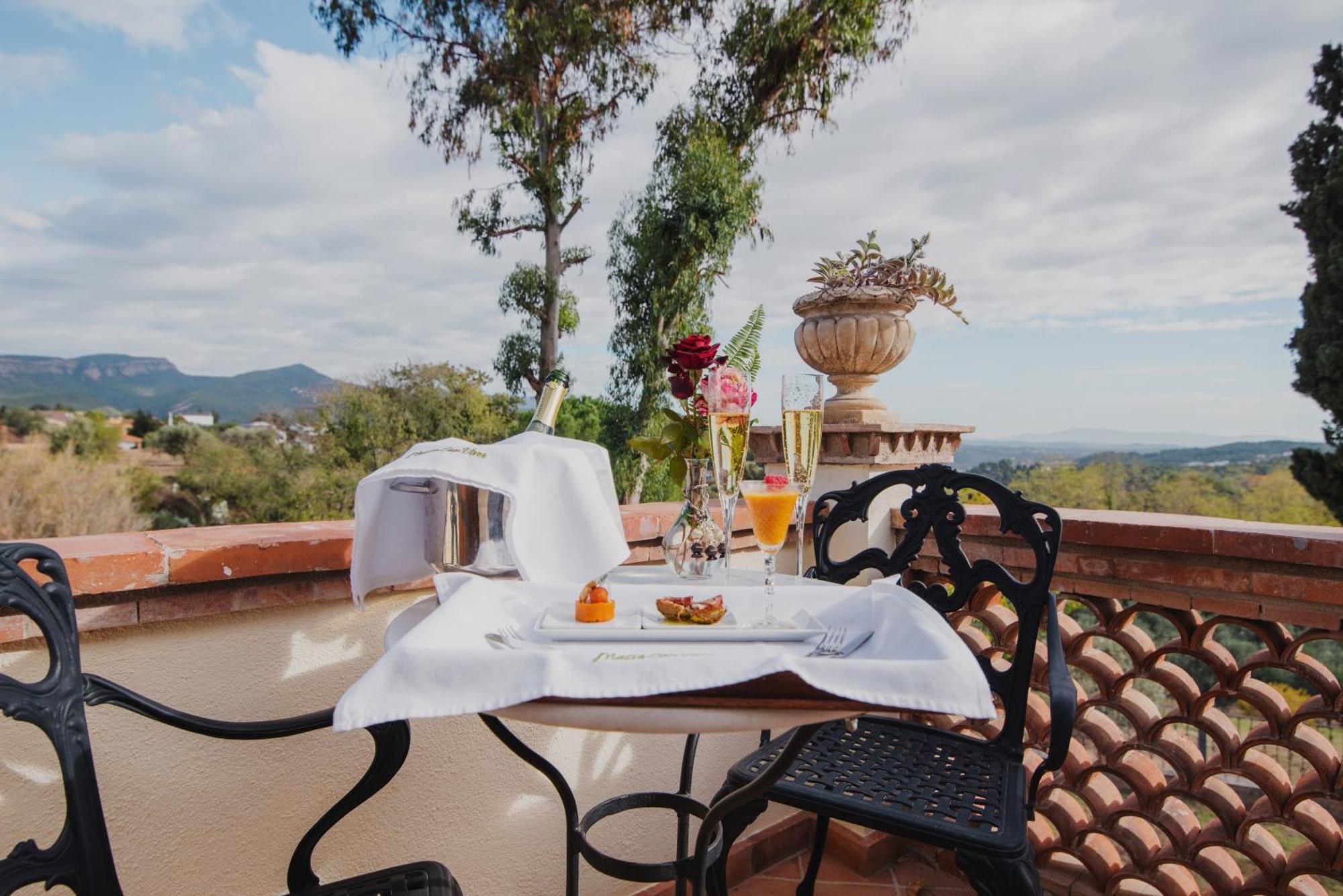 Masia Can Viver - Olive Oil Tourism B&B Bigues I Riells 部屋 写真